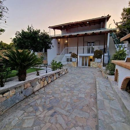 Elmy Houses V4 / Thalia Rafína Exterior photo